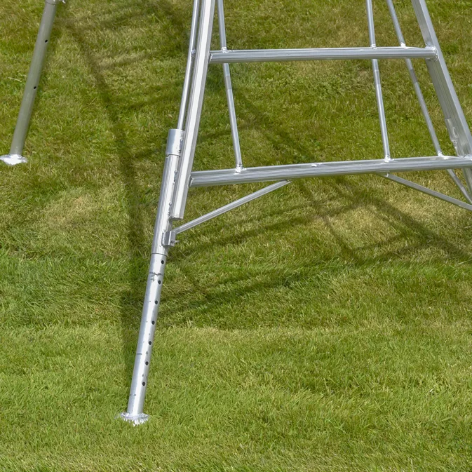 Hendon HPM Three Leg Adjustable Tripod Ladders