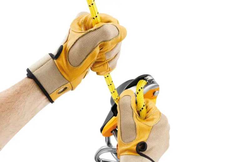 Petzl RIG® Descender 4 Petzl RIG® Descender