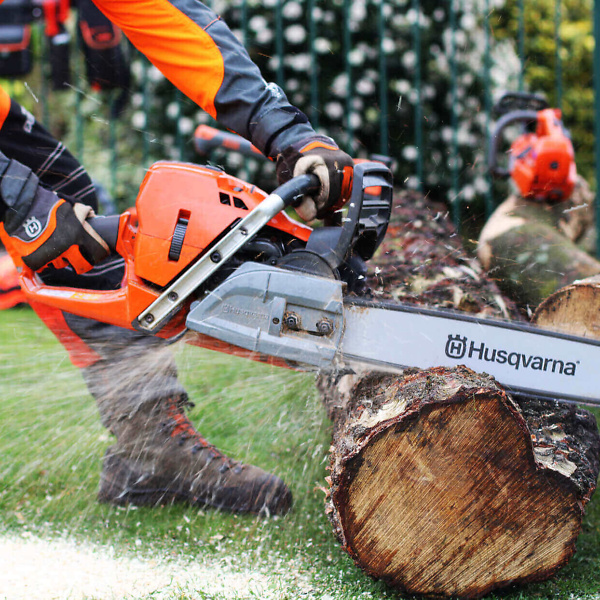 Buxtons - Arborist Equipment & Garden Machinery Experts 34 machinery