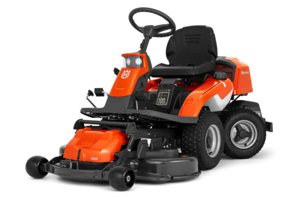 husqvarna_r_216t_awd_out_front_mower1