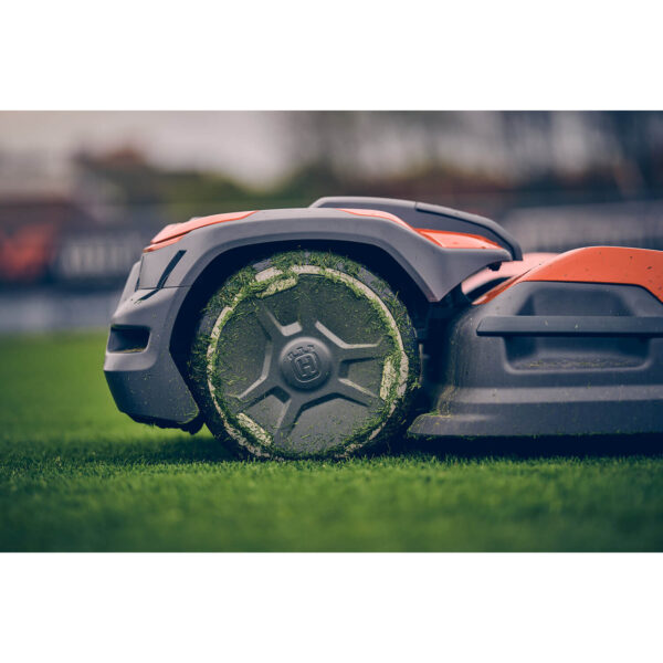 Husqvarna CEORA Active Wheel Brush Kit 2